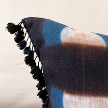 Load image into Gallery viewer, Vintage Fabric Pillow #T.1035
