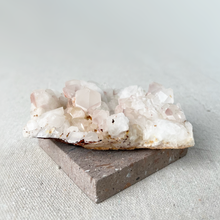 Load image into Gallery viewer, Candle Quartz Cluster