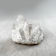 Load image into Gallery viewer, Candle Quartz Cluster