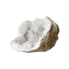 Load image into Gallery viewer, Clear Quartz Geode Halves