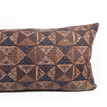 Load image into Gallery viewer, Kirana Lumbar Pillow