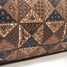 Load image into Gallery viewer, Kirana Lumbar Pillow
