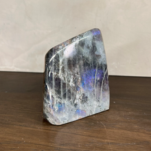 Load image into Gallery viewer, Purple Labradorite Freeform Stone