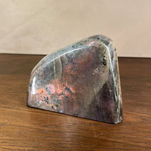 Load image into Gallery viewer, Purple Labradorite Freeform Stone