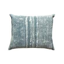 Load image into Gallery viewer, Vintage Fabric Pillow #T.1051