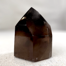 Load image into Gallery viewer, Smoky Quartz Isis Face Crystal