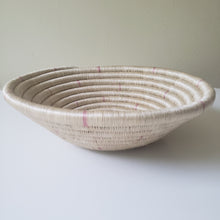 Load image into Gallery viewer, Karama Sisal &amp; Banana Basket