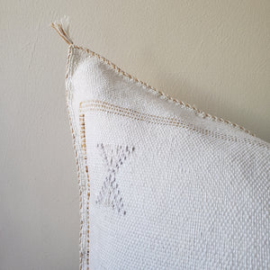 Dreamy White Cactus Silk Pillow