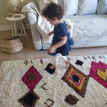 Load image into Gallery viewer, Milly Morrocan Rug