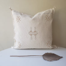 Load image into Gallery viewer, White Oat Sabra Silk Pillow