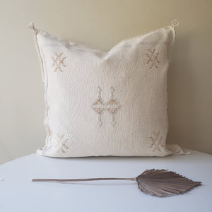 White Oat Sabra Silk Pillow