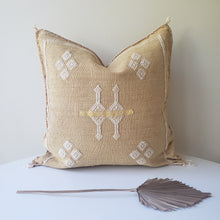 Load image into Gallery viewer, Nugget Gold Cactus Silk Pillow
