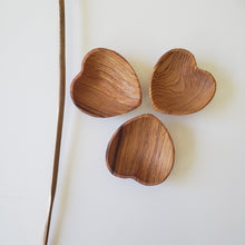 Load image into Gallery viewer, Olivewood Heart Bowl