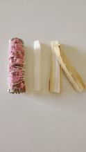 Load image into Gallery viewer, Palo Santo Gift Bundle