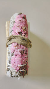 White Sage & Palo Santo Kit